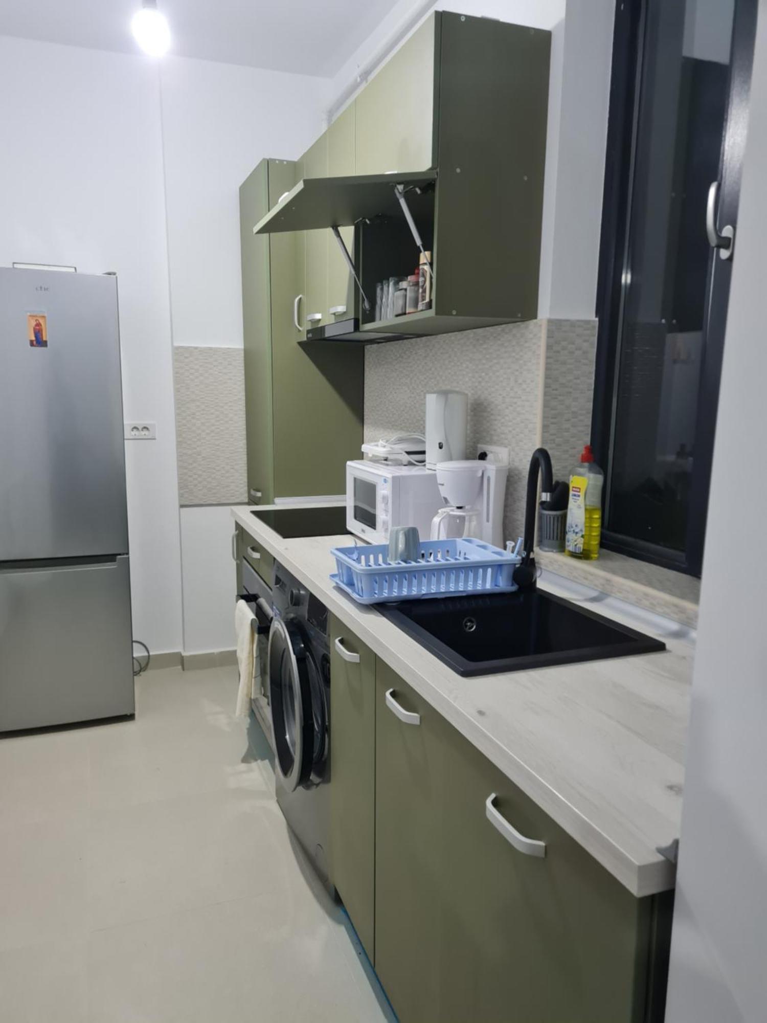 Deluxe 2 Bedroom Apartment With Balcony And Private Parking Bragadiru 外观 照片